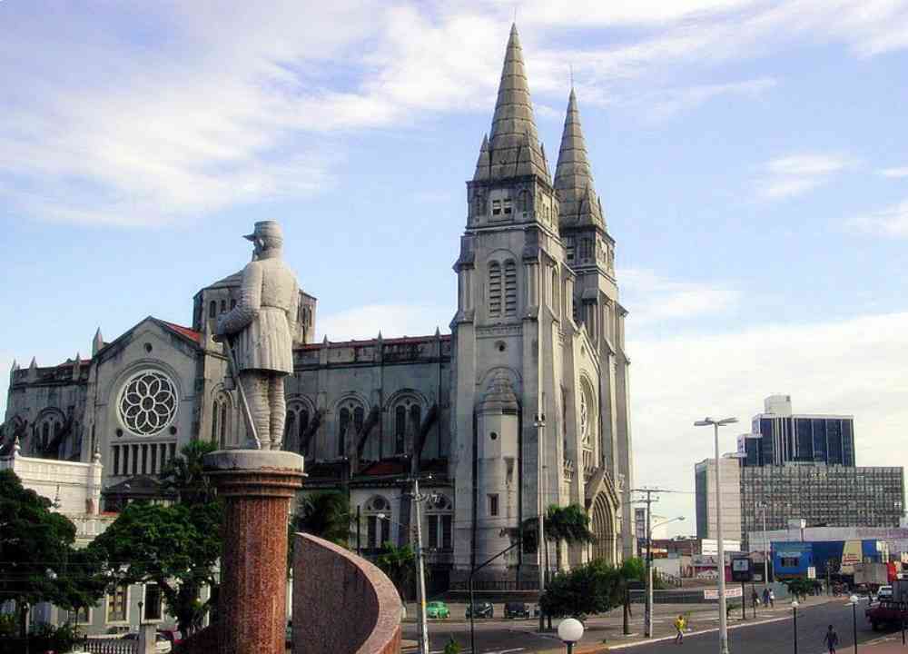Catedral Metropolitana na cidade de Fortaleza.